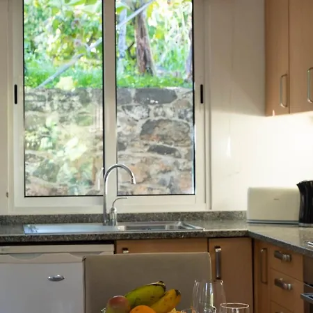 Ourmadeira - Casa Vinhas Апартаменты