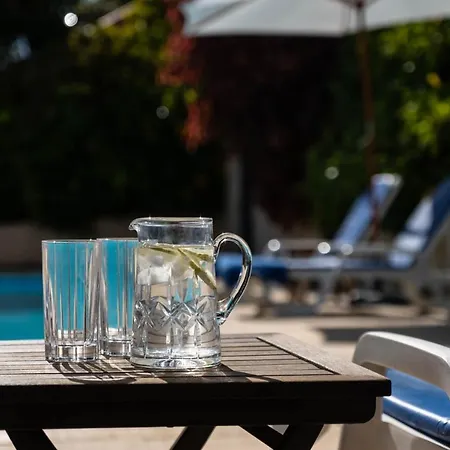 Ourmadeira - Casa Vinhas, Charming شقة فونشال