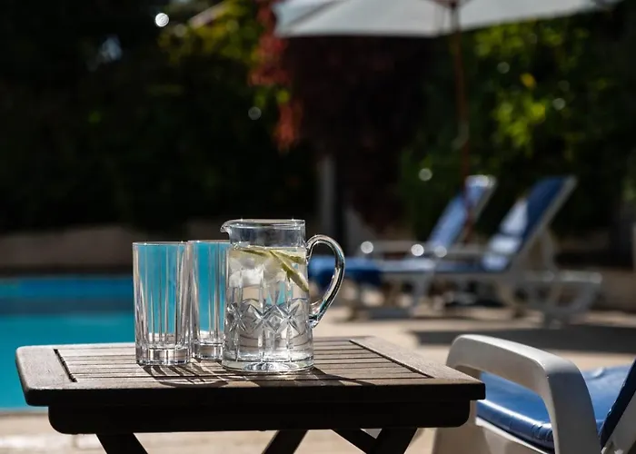 Ourmadeira - Casa Vinhas, Charming 아파트 푼샬